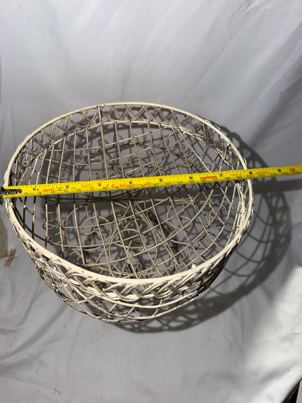 Shabby Chic Wire Cloche Pedestal Display Stand – Distressed Cream - Picture 8 of 8